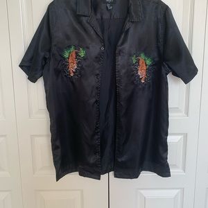 Tiger Embrodiered Button Down